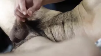 Mastubating and a beautiful cumshot in the end