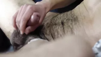 Mastubating and a beautiful cumshot in the end