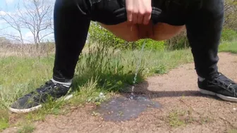 I pee while relaxing in nature