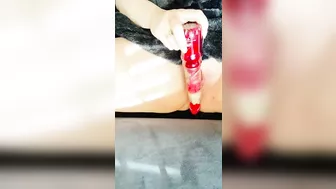 Vibrating Toy My MILF Pussy to Orgasm