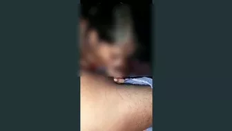 Desi Bhabhi mahi hot blowjob /2