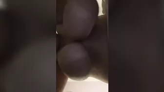 Shaking my Tits