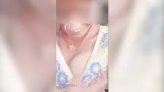 Girlfriend ne apne boyfriend ko video call pe boobs or chut dikhai