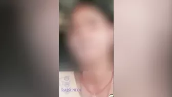 Girlfriend ne apne boyfriend ko video call pe boobs or chut dikhai