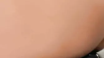 Mommy plays with asshole, close up anal fuck