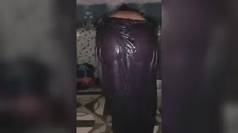 Big butts bathing bhabhi hot sexy looking