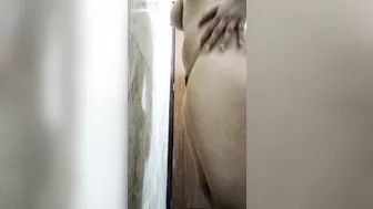 Sexy indian girl taking bath and make video for her boyfriend