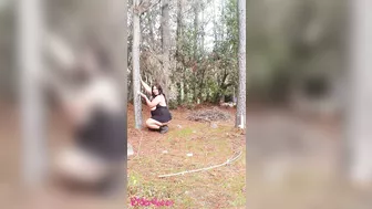 Mommy Ass Worship in Forest 1