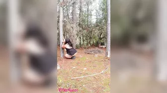 Mommy Ass Worship in Forest 1