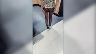 I show my new tights in the furniture store