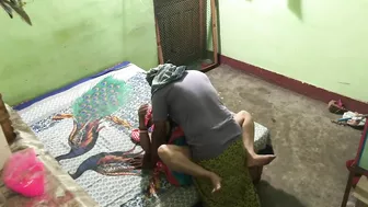 Sahu bhabhi ko Pados ke dewar ne jor jor se pela