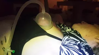 Real Homemade Mobile Video - Sexy Hot Amateur With Great Tits Gets Big Nipples pumped till milk is dropping out