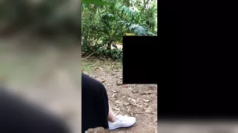 Hot girl has her pussy broken into in the middle of the park