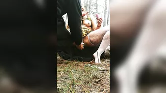 Stranger helps me squirt in the woods