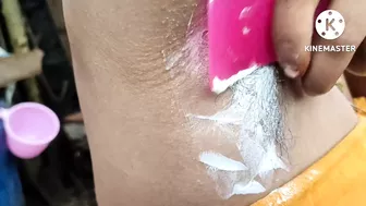 Shaving indian style hair remove