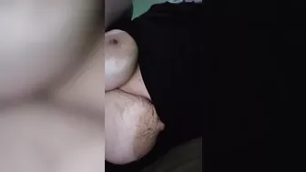 Bbw playing with big tits in bed