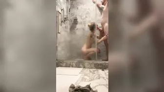 Boyfriend gets suprise shower blowjob