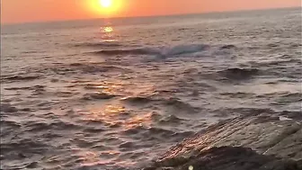 Waves Crashing ASS SMASHING Public Sunset Holiday SEX cumshot on ASS ????