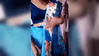 Tamil wife Swetha Saree change