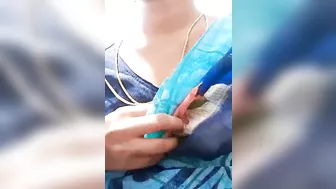 Indian wife bike ride boob show