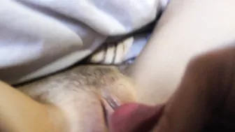 A lot of cum for small hairy pussy