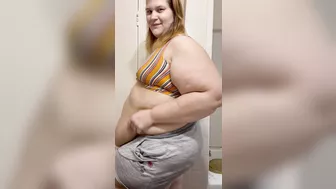 Ssbbw belly play