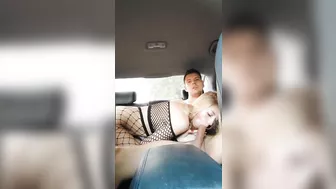 Hard fuck in the car