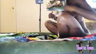 Chocolate Pussy Pumping Attack Amateur African American Milf Fuck Down