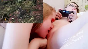 Gamer lesbian orgasms while playing Dark Souls 3, has her pussy fingered and licked by girlfriend