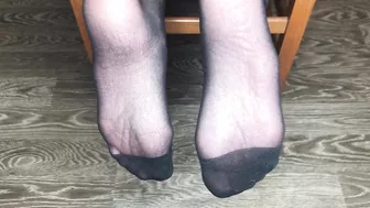 GIRL IN NYLON BLACK SOCKS FEET WORSHIP POV