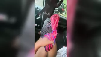 Pink Haired Thot Gets Hair pulled In Back Of F150 Durning Backshoots