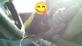 Silky ebony teen soles + yellow toes quick car footjob, hj finish