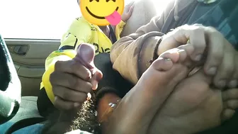 Silky ebony teen soles + yellow toes quick car footjob, hj finish