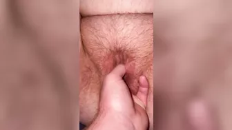 Fingering my fat juicy pussy