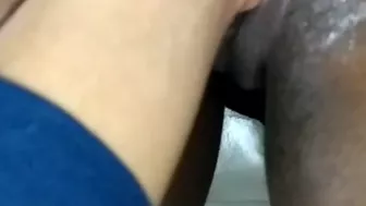 Close up fisting - Black wet pussy