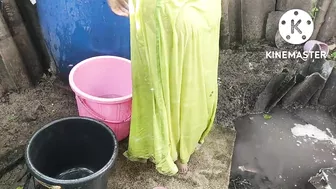 Indian house wife bathing anita style