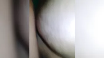 Video call with my boyfriend ends with a rich masturbation with my dildo and a happy ending