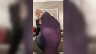 Lacey Love Foot Daydream