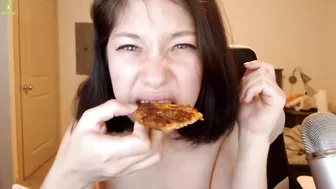 Can Eating Pizza Be Sexy?