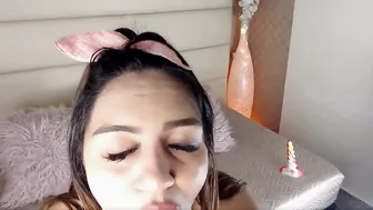 Do throat blowjob and expensive at the same time and cum