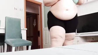 Sugargirl98 showing off my fat girl layers and cellulite