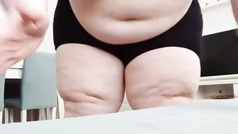 Sugargirl98 showing off my fat girl layers and cellulite