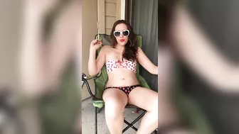 Goddess D Chubby Smoker in Bikini - Retro Look - Red Lipstick - Fat Stomach