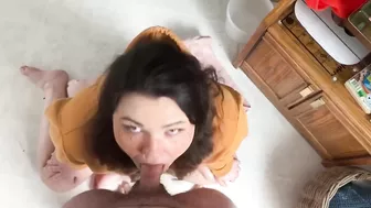 Sloppy Blowjob Leads to a Big Facial!