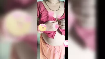 Payal bhabi ki short video boob show on camera....