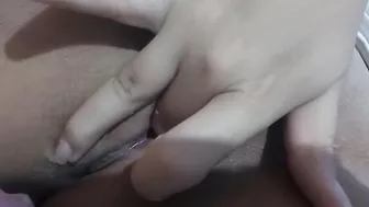 Hot pussy cumming part2