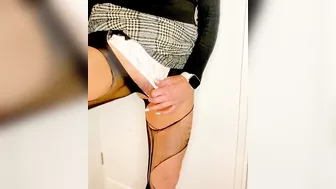 Fuck me in ripped tights