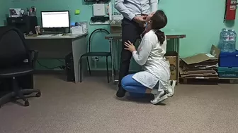 Nurse helps donor sperm