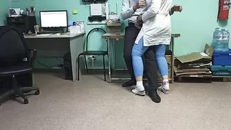 Nurse helps donor sperm