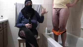 Egyptian Cuckold Wife Cheating With Big Black Cocks